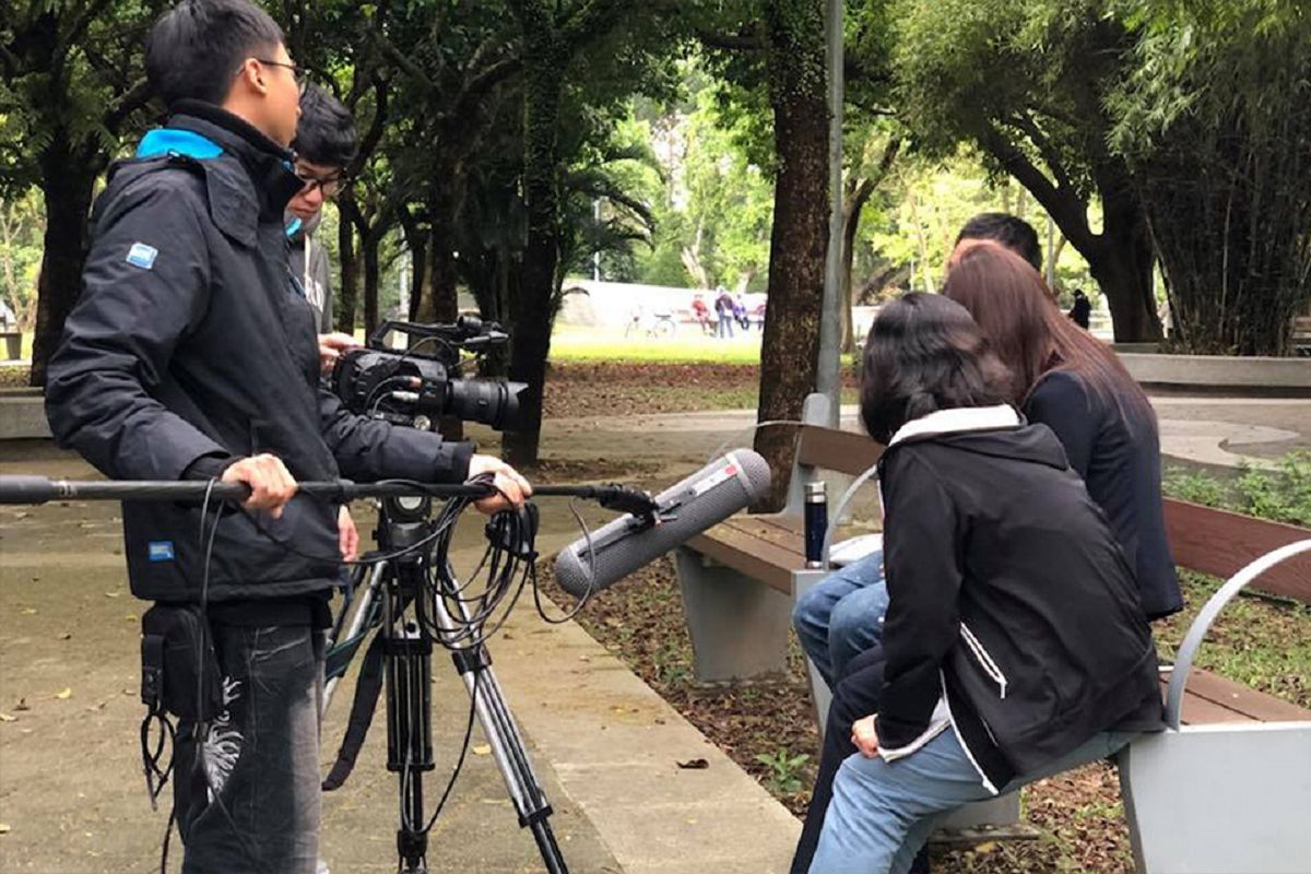 日本 NHK 電視台特派採訪團隊至本會參訪